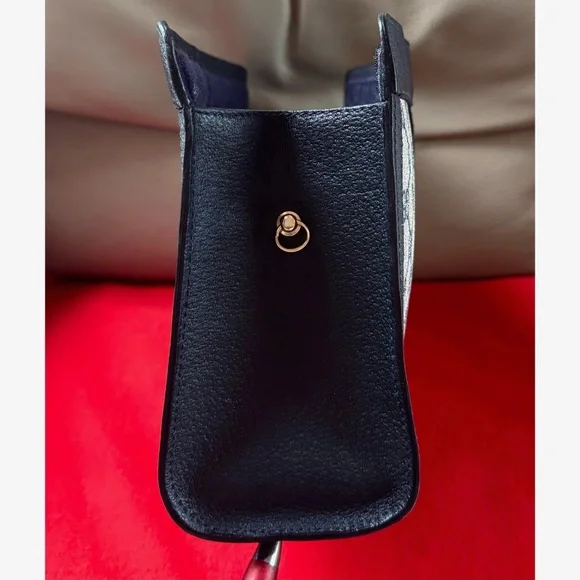 Authentic Vintage Gucci Web Monogram Canvas Black Leather Velcro Chain Clutch - Picture 6 of 11